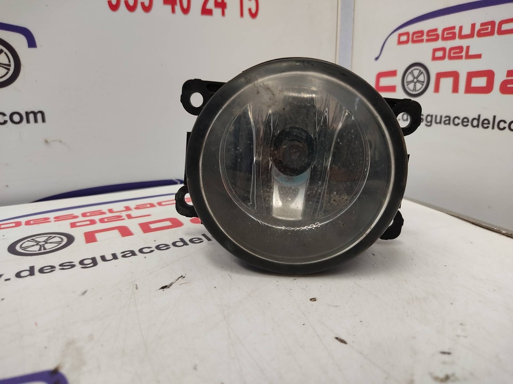 FARO ANTINIEBLA IZQUIERDO