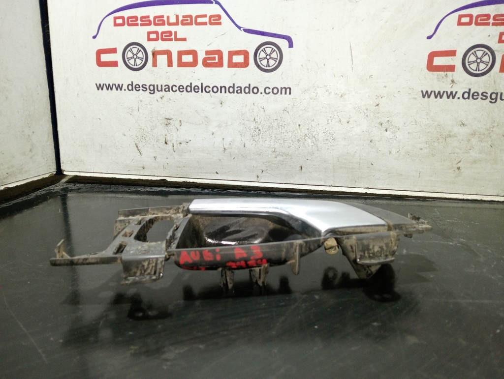 MANETA INTERIOR DELANTERA IZQUIERDA