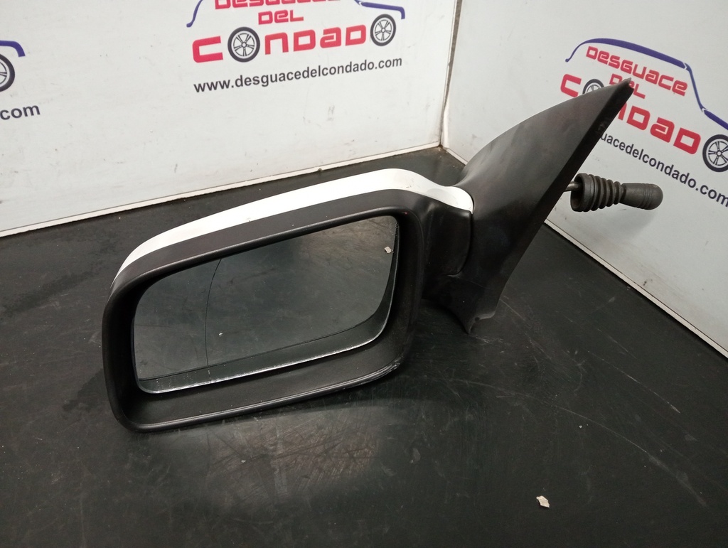 RETROVISOR IZQUIERDO