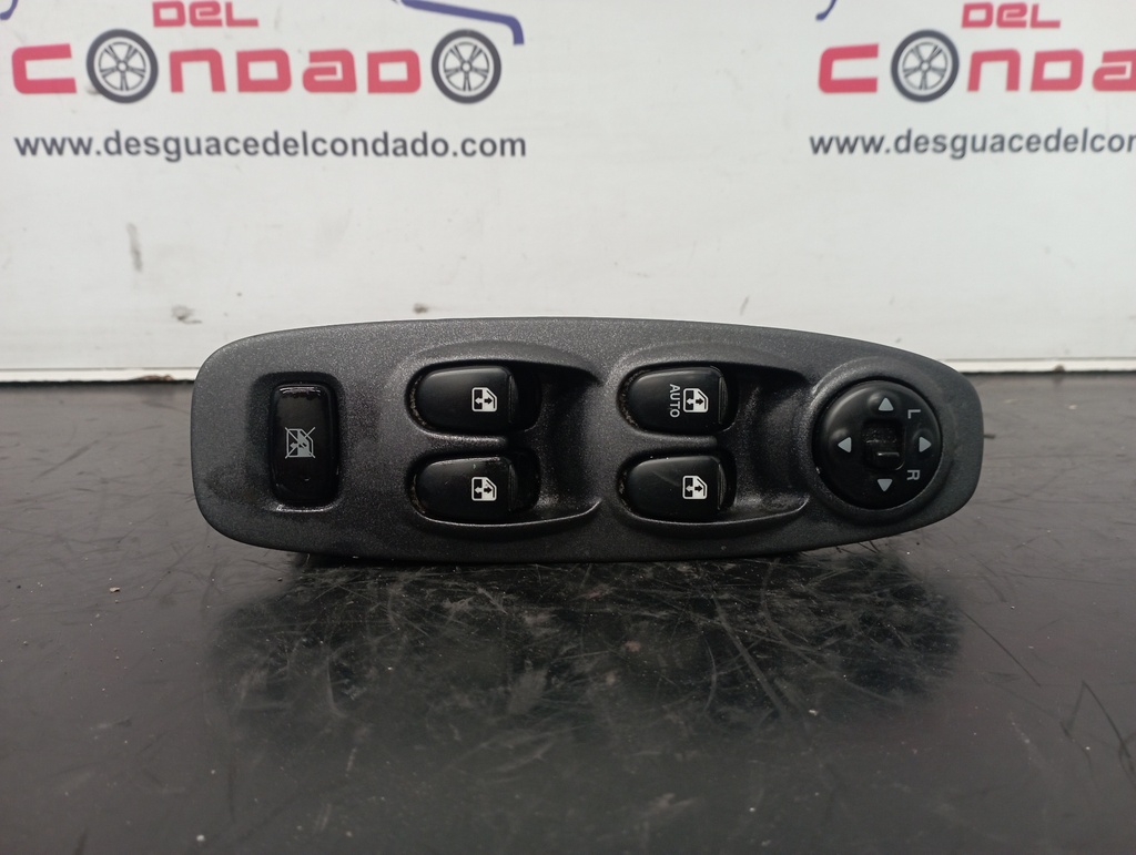 MANDO ELEVALUNAS DELANTERO IZQUIERDO