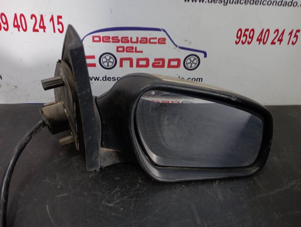 RETROVISOR DERECHO