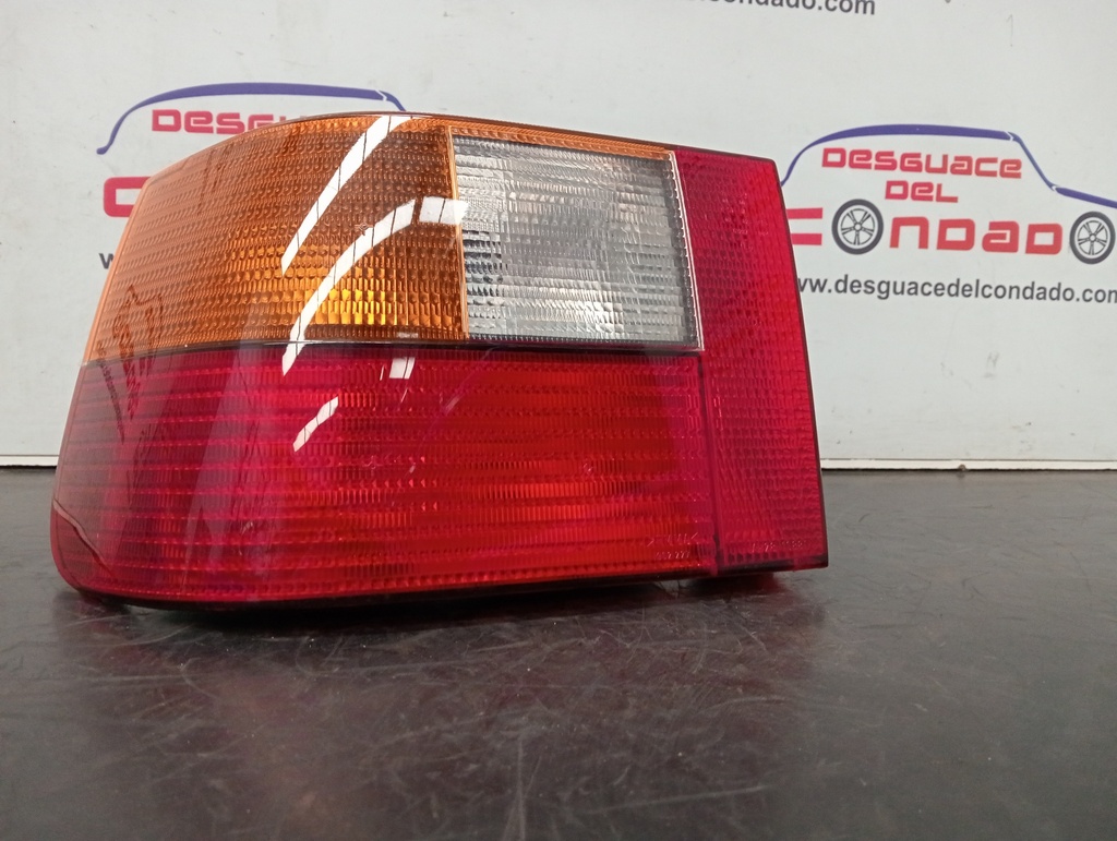 PILOTO TRASERO IZQUIERDO