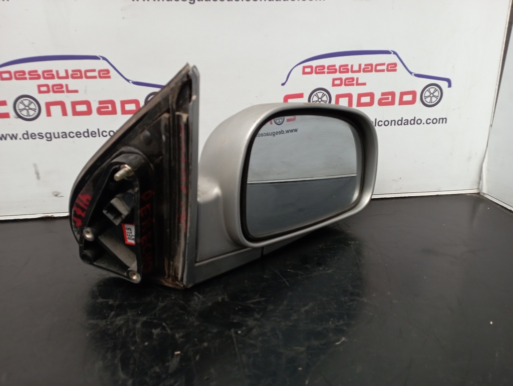 RETROVISOR DERECHO