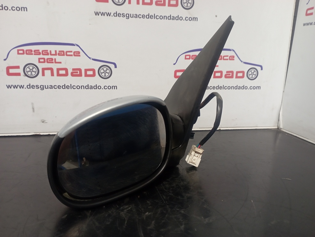 RETROVISOR IZQUIERDO