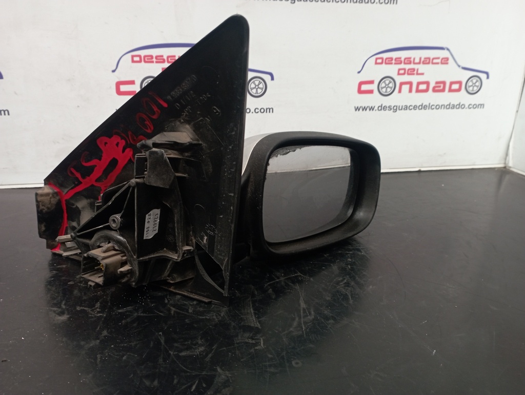 RETROVISOR DERECHO