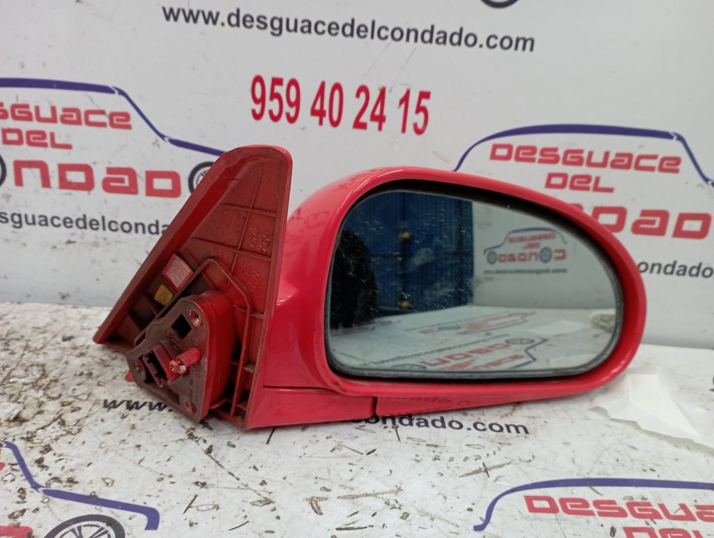 RETROVISOR DERECHO
