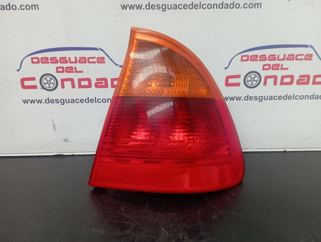 PILOTO TRASERO DERECHO