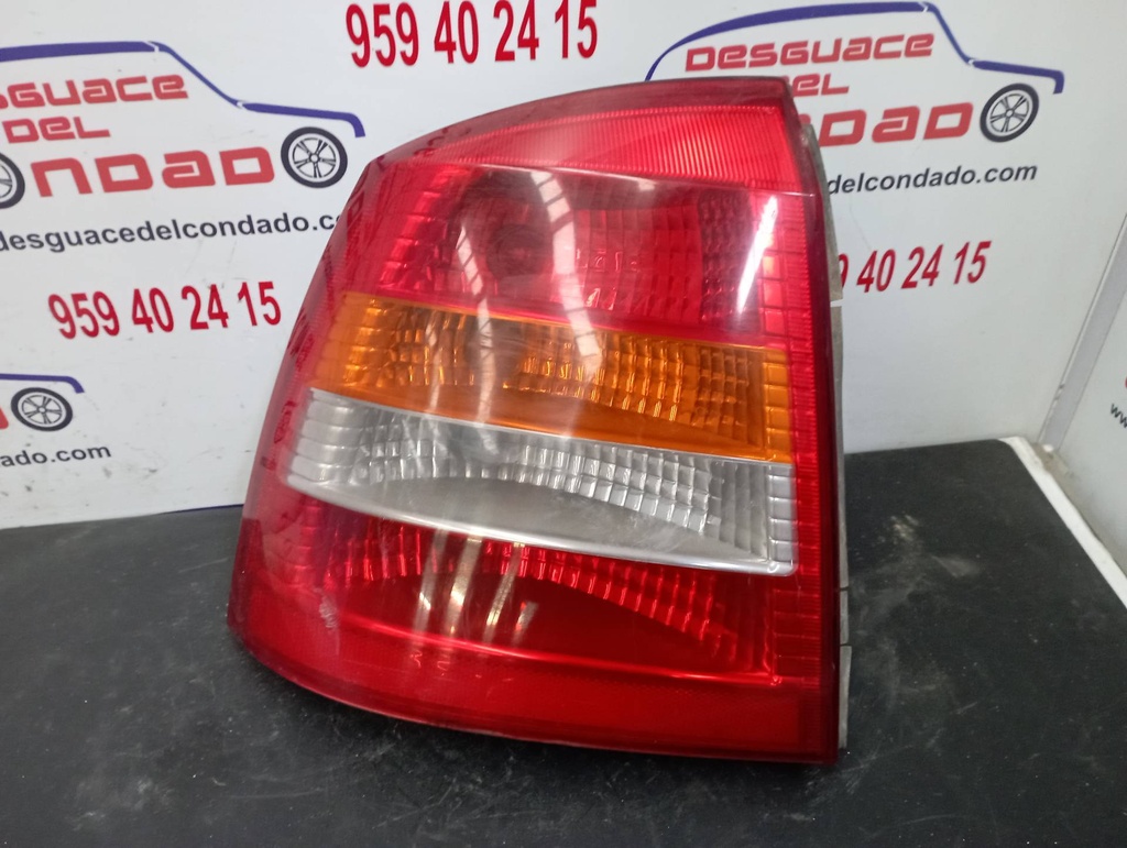 PILOTO TRASERO IZQUIERDO