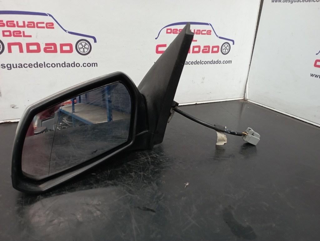 RETROVISOR IZQUIERDO