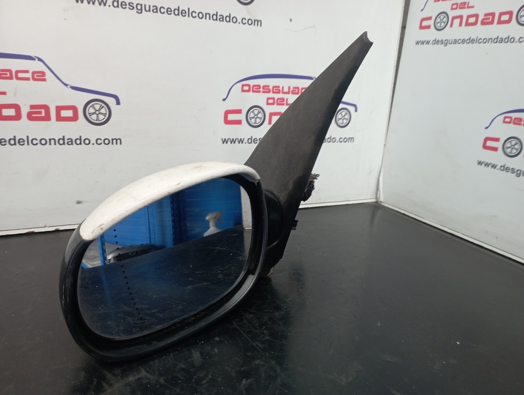 RETROVISOR IZQUIERDO