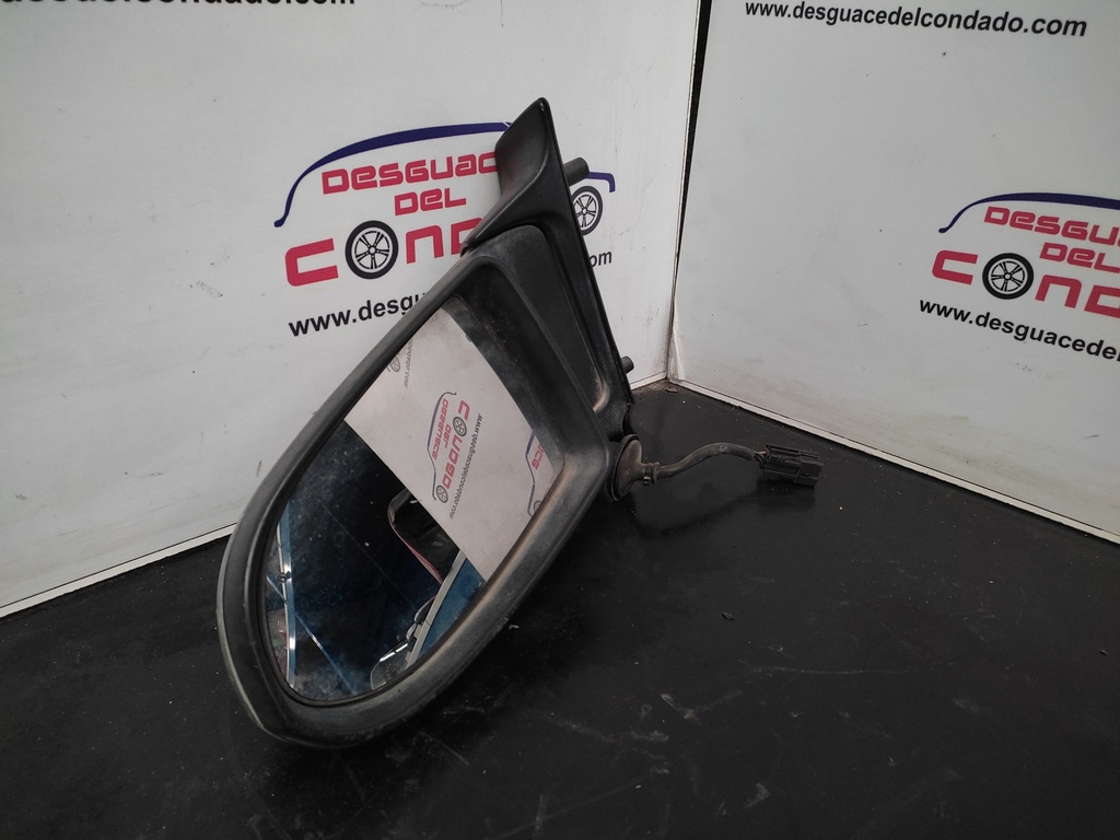 RETROVISOR IZQUIERDO
