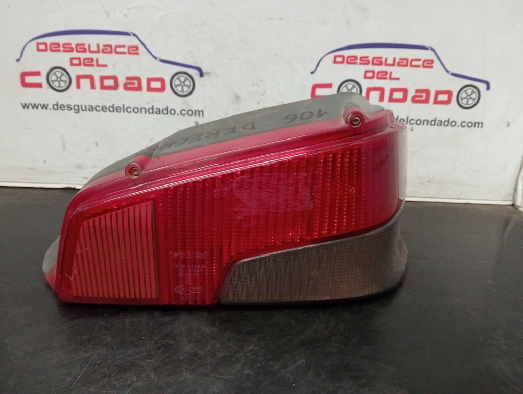 PILOTO TRASERO DERECHO