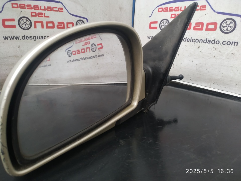 RETROVISOR IZQUIERDO