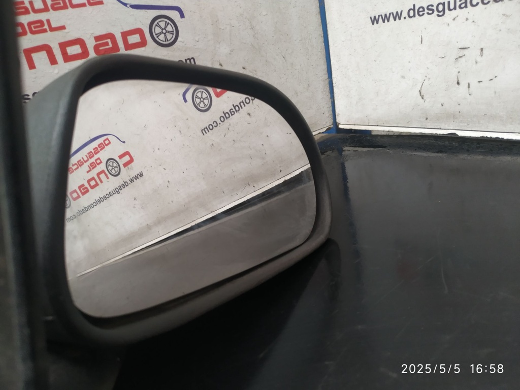 RETROVISOR DERECHO