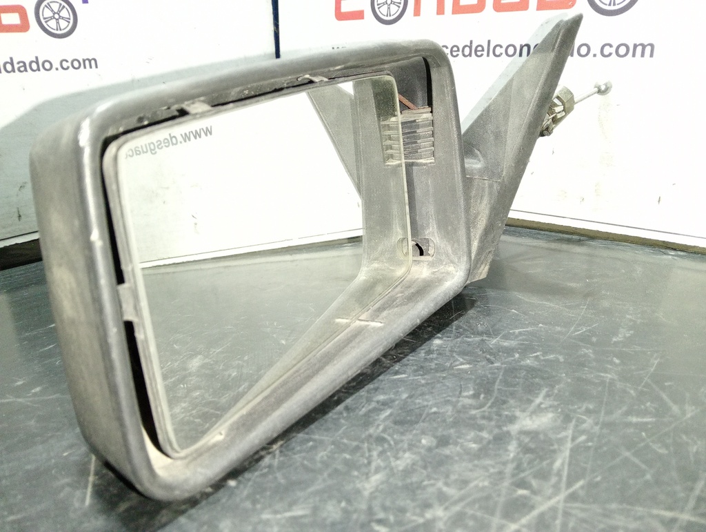 RETROVISOR IZQUIERDO
