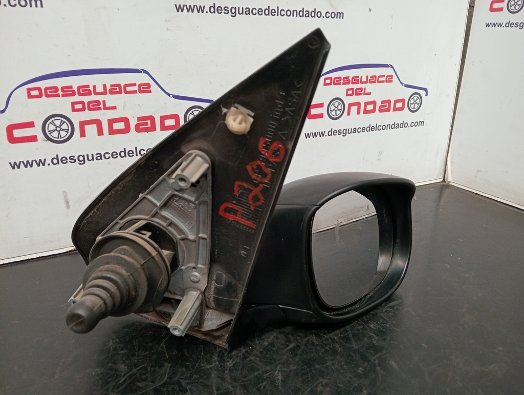 RETROVISOR DERECHO