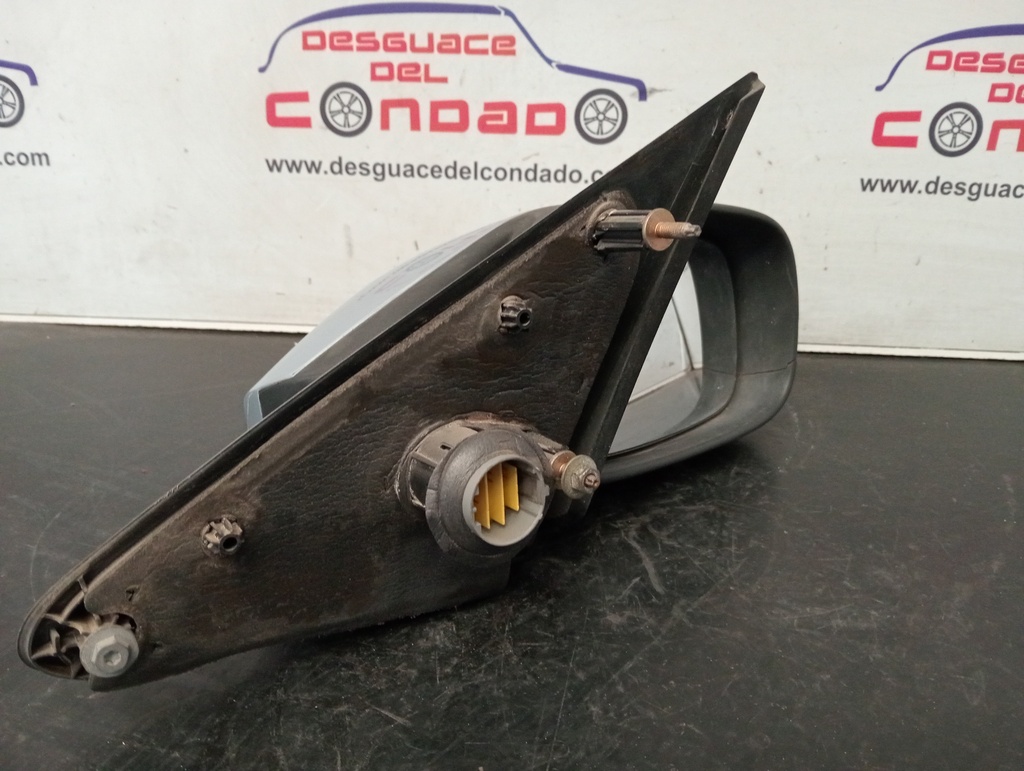 RETROVISOR DERECHO