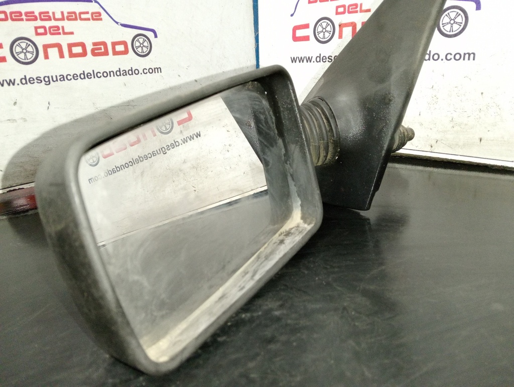 RETROVISOR IZQUIERDO