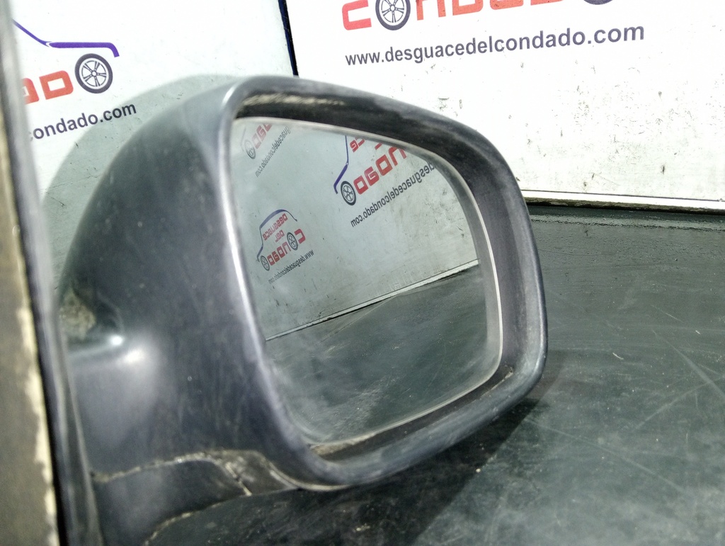 RETROVISOR DERECHO
