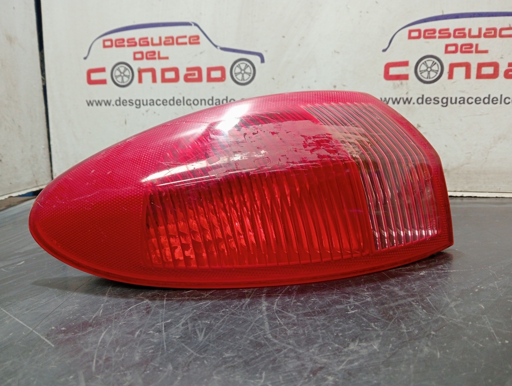 PILOTO TRASERO IZQUIERDO