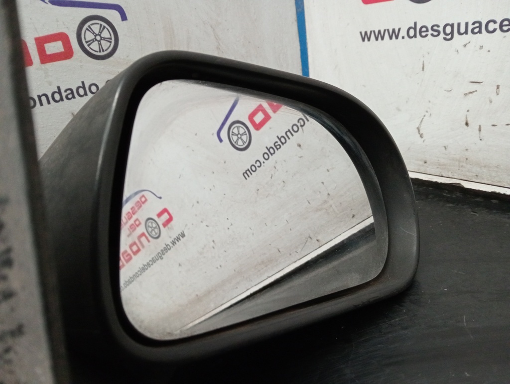 RETROVISOR DERECHO