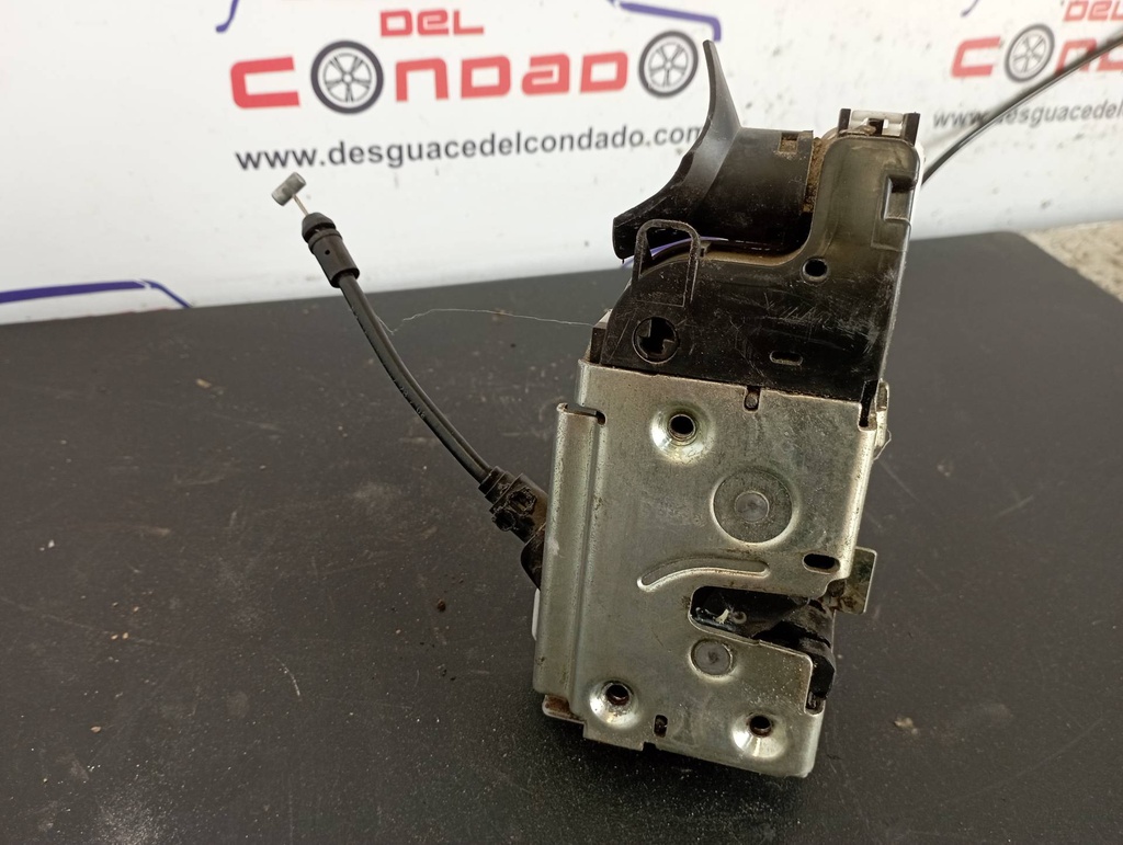 CERRADURA PUERTA DELANTERA IZQUIERDA