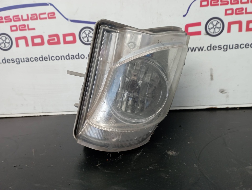 FARO ANTINIEBLA IZQUIERDO