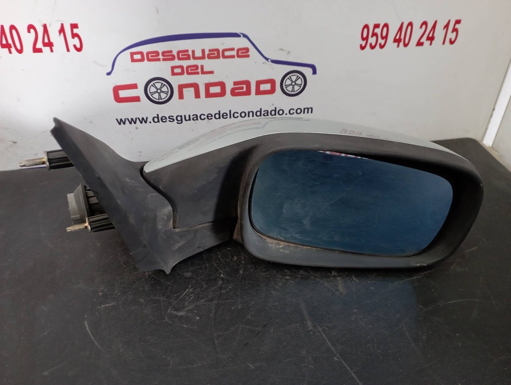 RETROVISOR DERECHO
