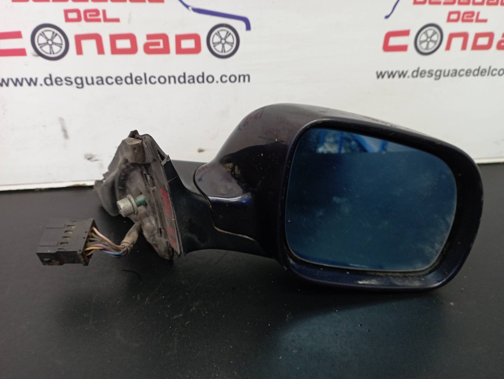 RETROVISOR DERECHO