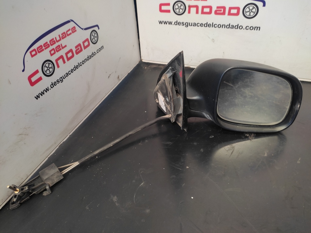 RETROVISOR DERECHO