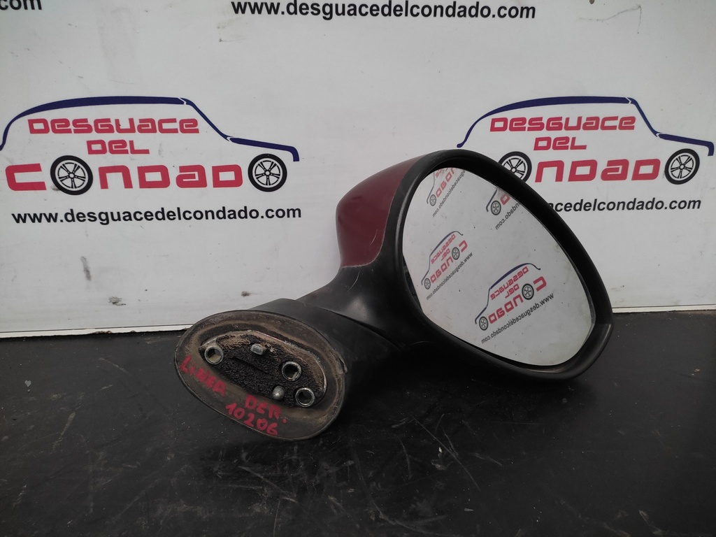 RETROVISOR DERECHO