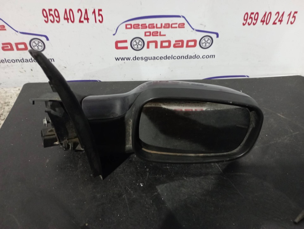 RETROVISOR DERECHO