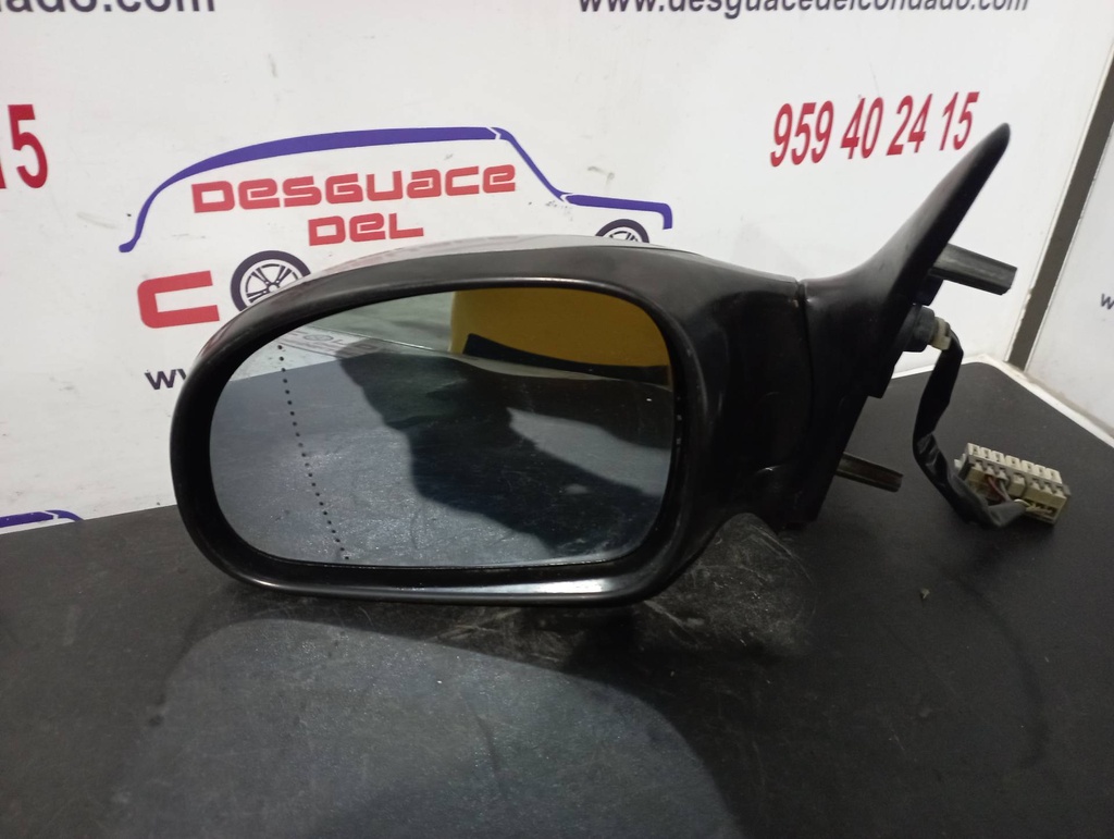 RETROVISOR IZQUIERDO