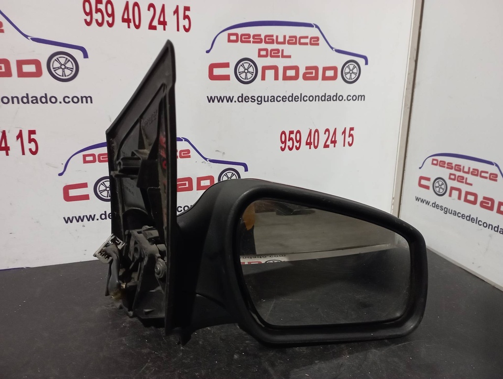 RETROVISOR DERECHO