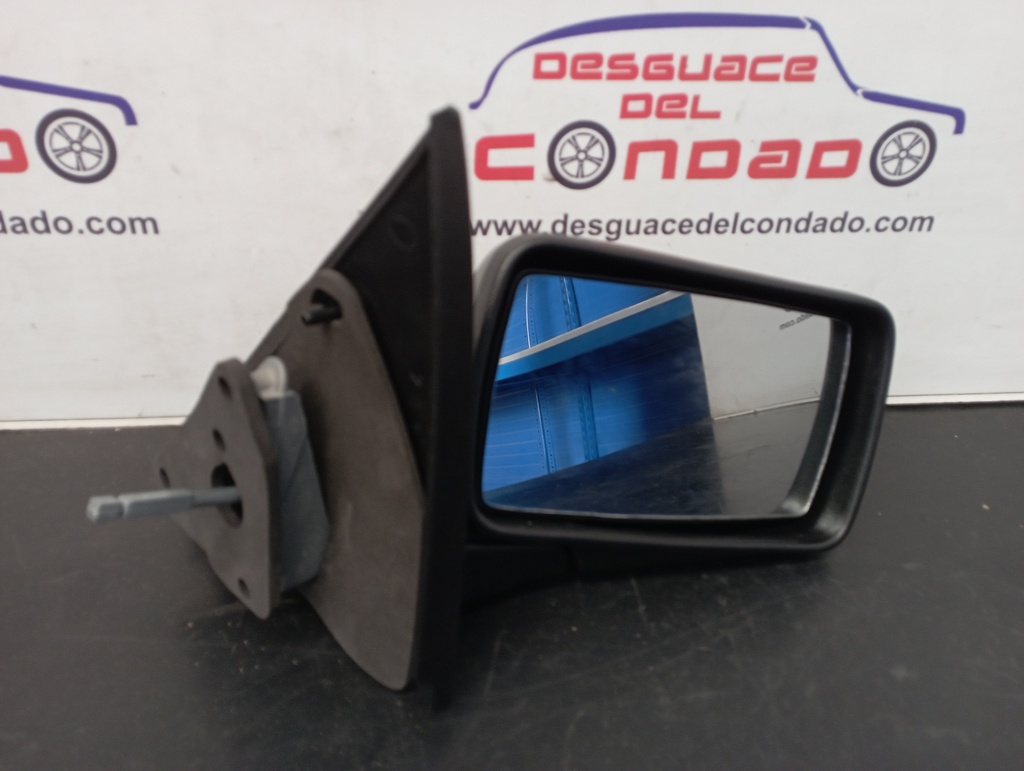 RETROVISOR DERECHO