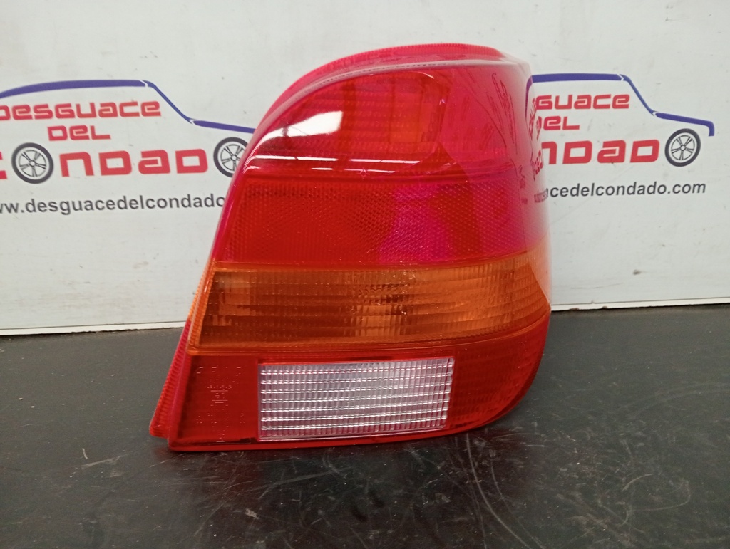 PILOTO TRASERO DERECHO