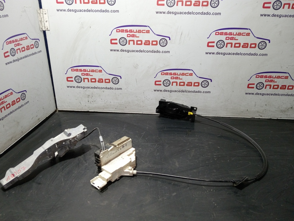 CERRADURA PUERTA DELANTERA DERECHA