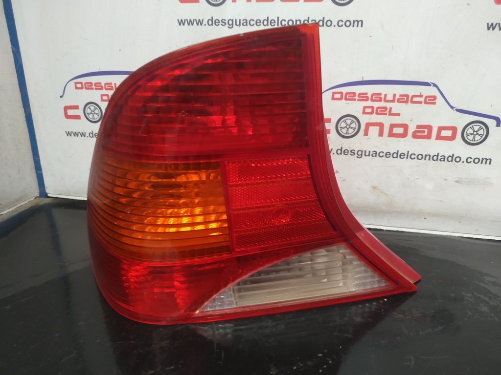 PILOTO TRASERO IZQUIERDO