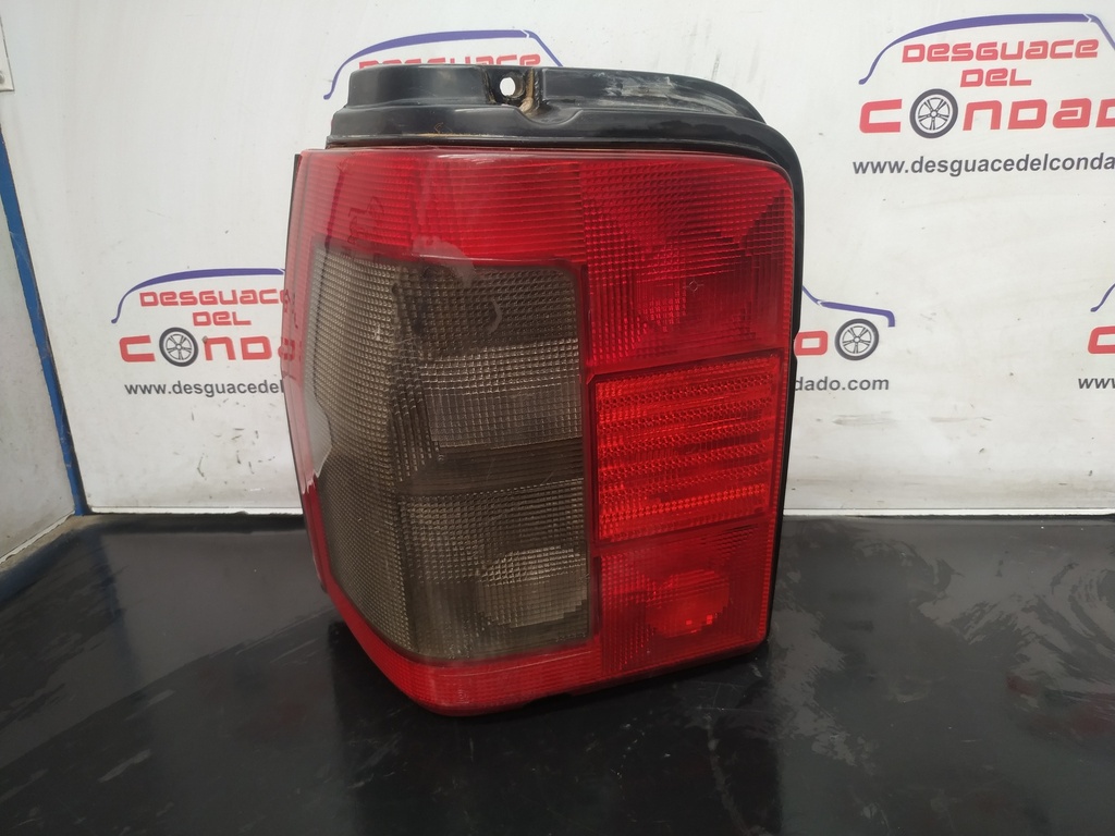 PILOTO TRASERO IZQUIERDO