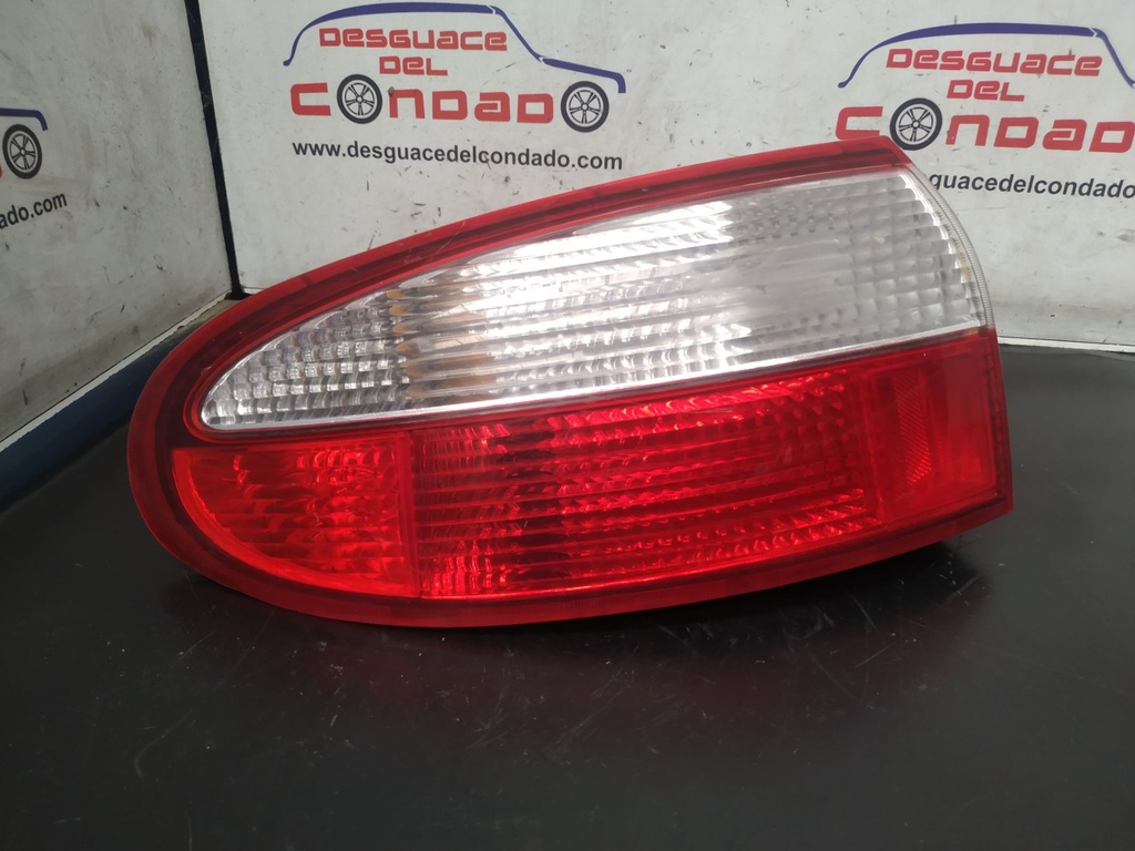 PILOTO TRASERO IZQUIERDO