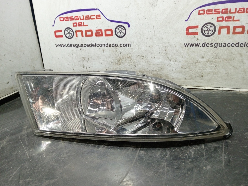 FARO ANTINIEBLA DERECHO