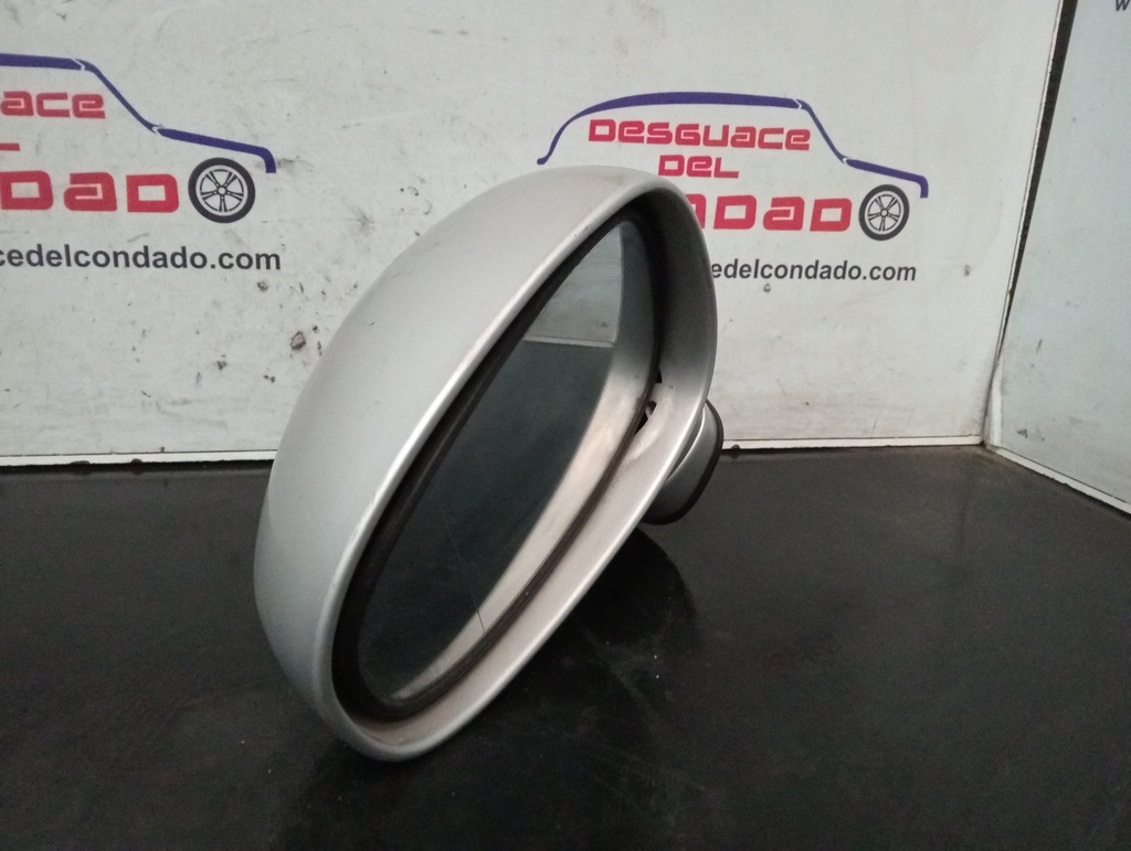 RETROVISOR IZQUIERDO