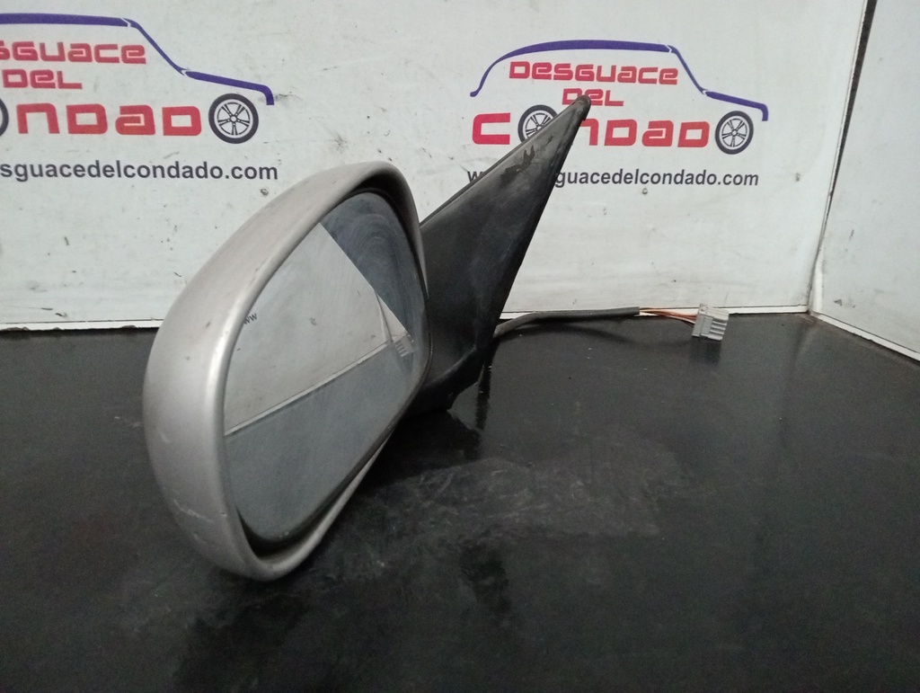 RETROVISOR IZQUIERDO