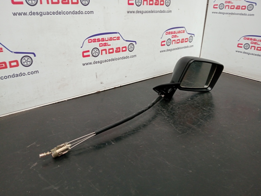 RETROVISOR DERECHO