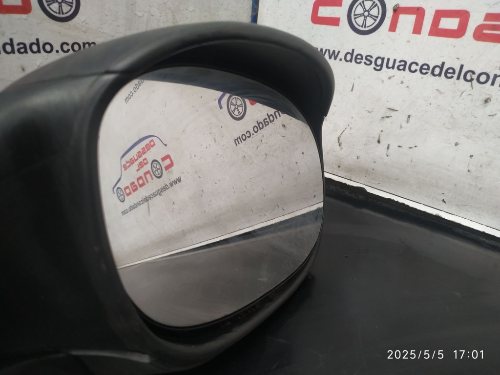 RETROVISOR DERECHO