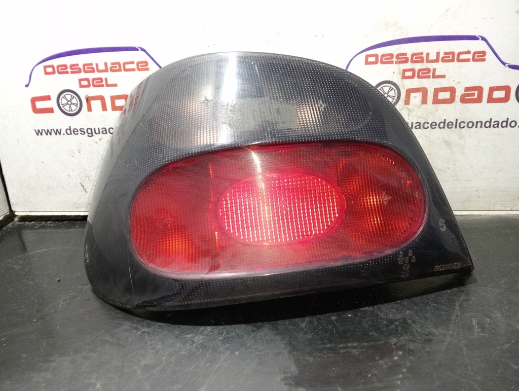 PILOTO TRASERO IZQUIERDO