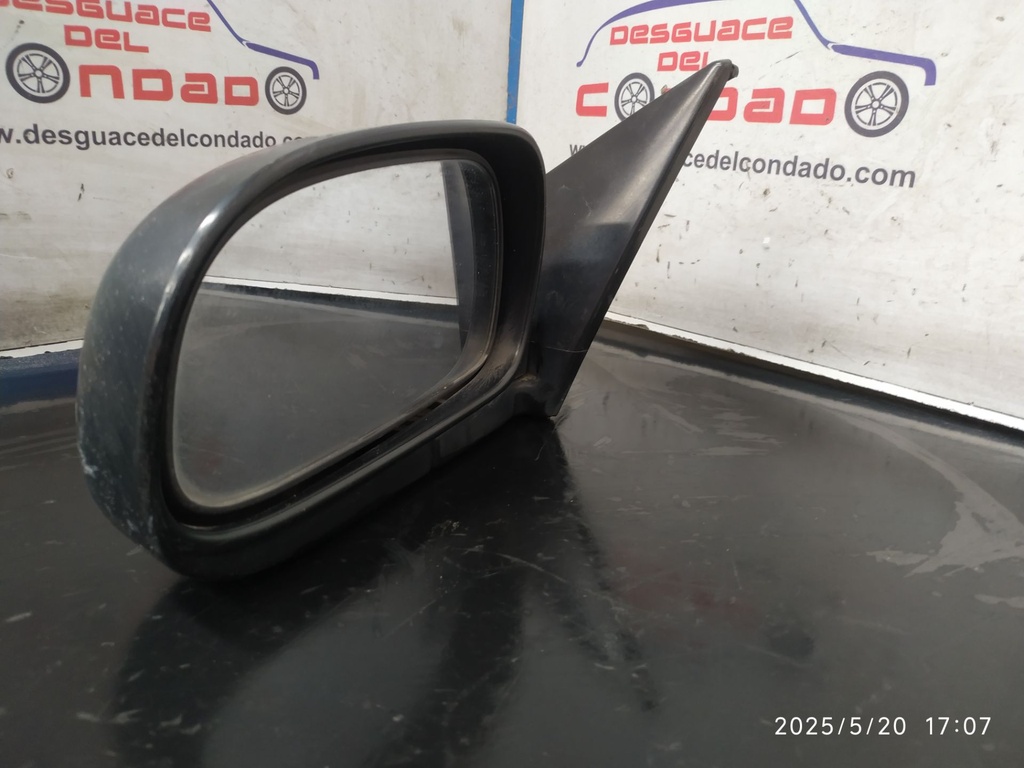 RETROVISOR IZQUIERDO
