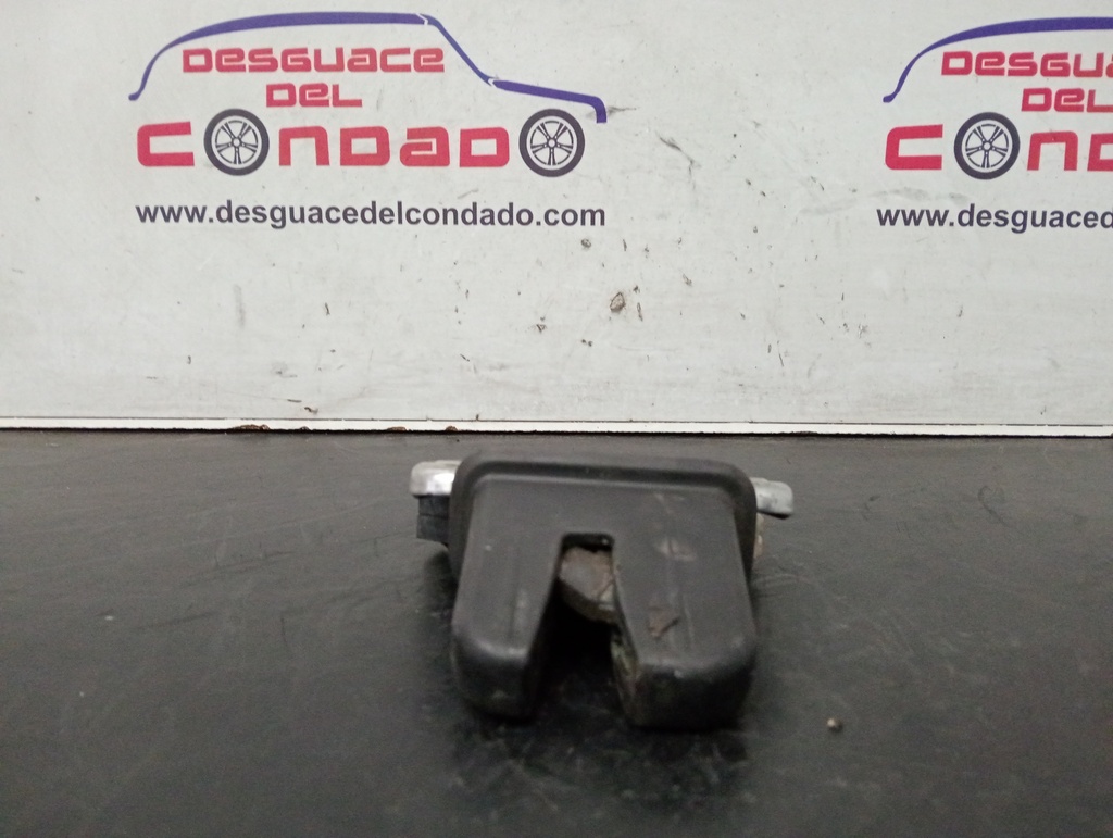 CERRADURA MALETERO / PORTON