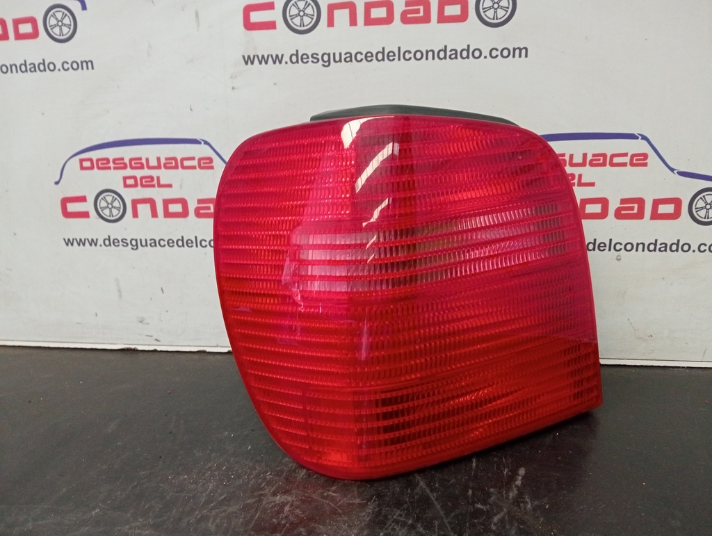 PILOTO TRASERO IZQUIERDO