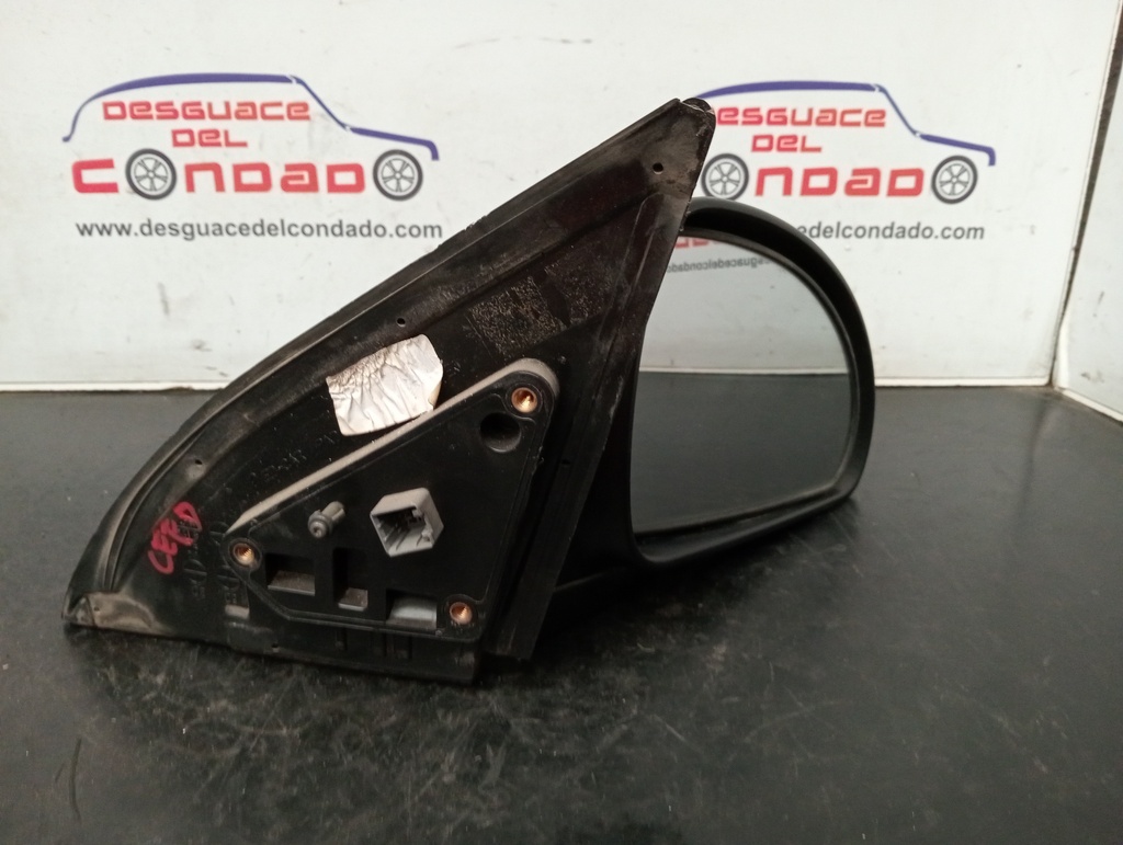 RETROVISOR DERECHO